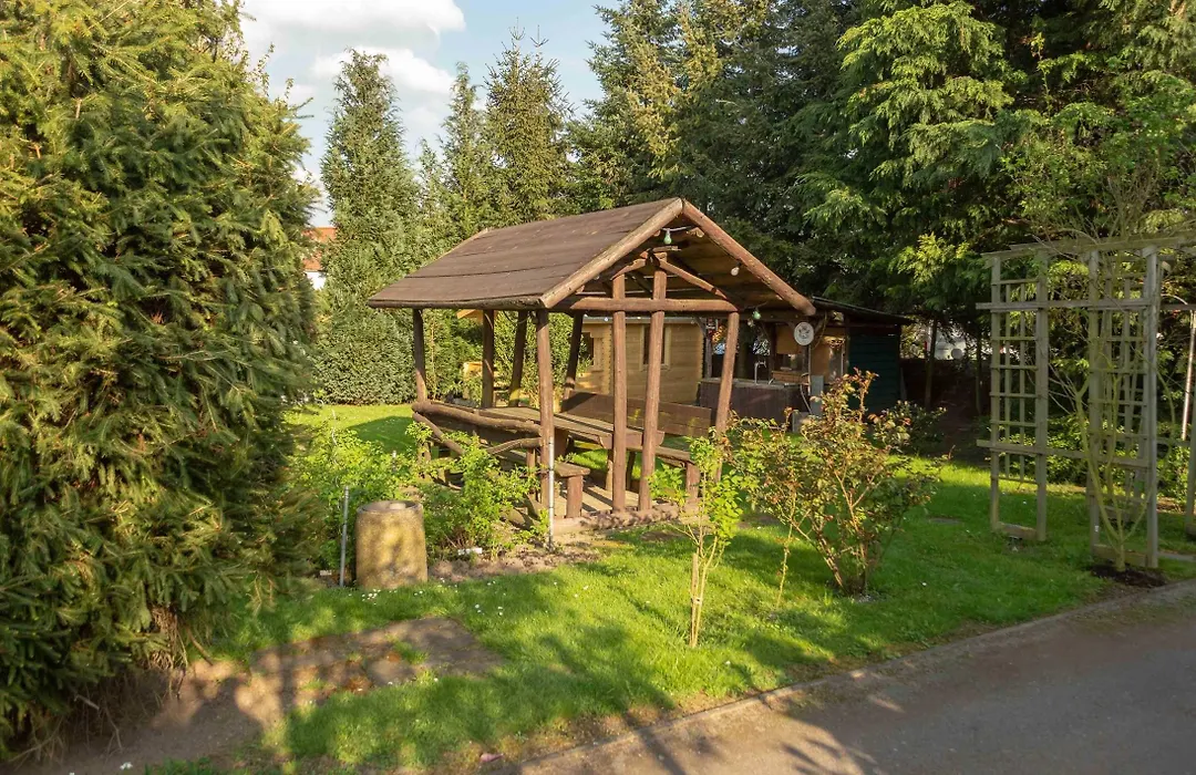 Pension zum Schwanenteich-1